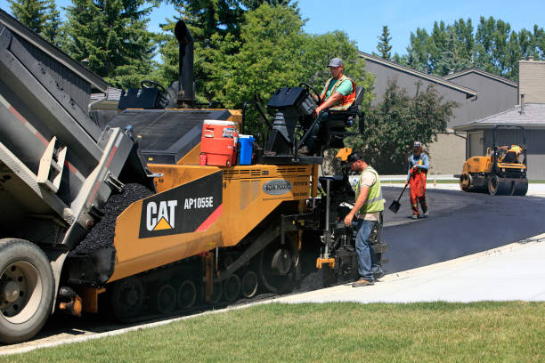 Best Driveway Pavers Installation  in Yellville, AR